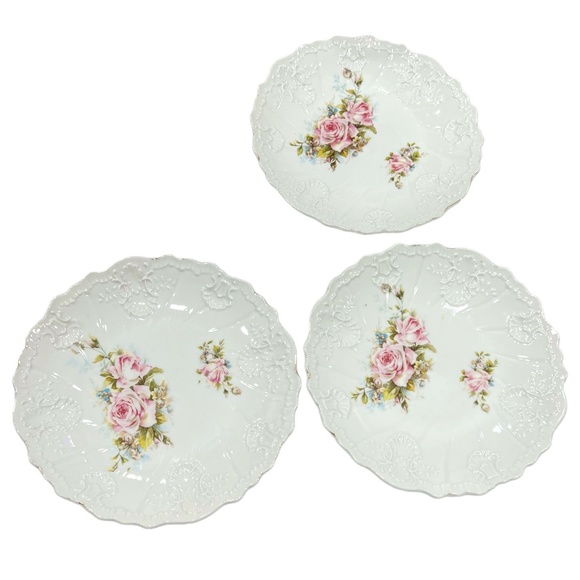 VINTAGE ROSE FLORAL & GOLD CHINA PLATES - SET OF 3 - Picture 2 of 16